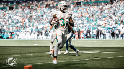 Can't-Miss Play: Miami Dolphins running back Jeff Wilson Jr