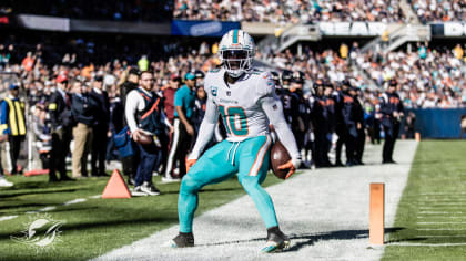 Dolphins' Andrew Van Ginkel blocks punt vs. Chargers to set up score