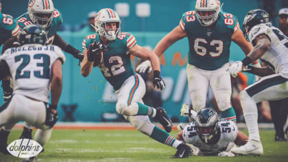 Dolphins rookie 'FitzMagic' willing to share nickname, Football