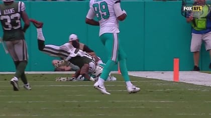 Jay Cutler Hits Anthony Fasano For A Quick Strike TD