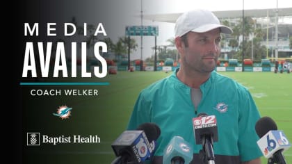 Dolphins coach Wes Welker: Jaylen Waddle is 'kind of Tyreek Hill