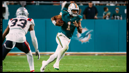 Miami Dolphins linebacker Sam Eguavoen (49) comes off the field after an  NFL football game against the Tennessee Titans, Sunday, Jan. 2, 2022, in  Nashville, Tenn. (AP Photo/John Amis Stock Photo - Alamy