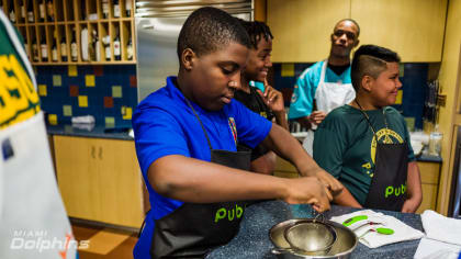 Players Participate In Dolphins Kids Cook-Off Hosted By Publix