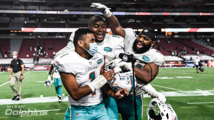 Miami Gardens, Florida, USA. 22nd Dec, 2019. Miami Dolphins running back  Myles Gaskin (37) is congratulated by teammates after scoring a touchdown  against the Cincinnati Bengals in the fourth quarter of an