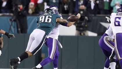 Philadelphia Eagles Kevin Curtis celebrates his touchdown on a 61