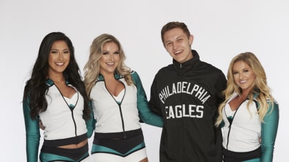 Philadelphia Eagles cheerleader Kyle Tanguay gets support from fans -  Outsports