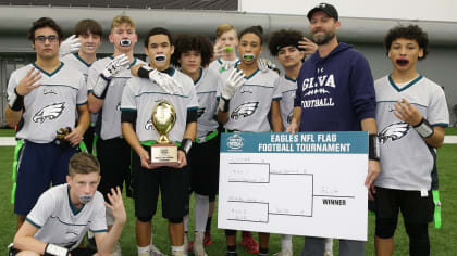 Eagles award more than $50,000 to youth football programs