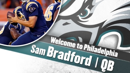 Sam Bradford of St. Louis Rams traded to Philadelphia Eagles for