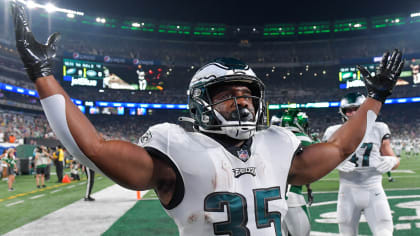 Eagles News: Jordan Davis “looks like a big problem” - Bleeding Green Nation