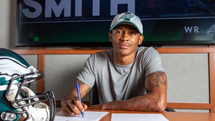 Eagles Ink First Rookie to Contract, 9 Draft Picks Left to Sign