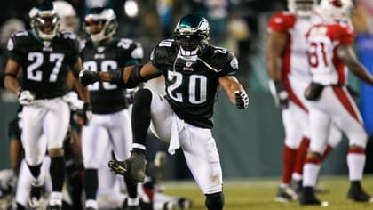 McNabb, Westbrook lead Eagles over Cardinals 48-20 - The San Diego