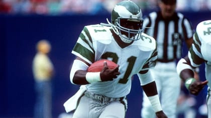 Philadelphia Eagles RB Herschel Walker  Philadelphia sports, Eagles nfl, Philadelphia  eagles