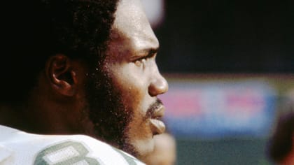 Today in Pro Football History: 1977: Eagles Trade Charle Young to Rams for  Ron Jaworski