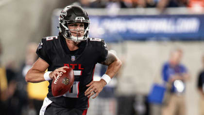 Kurt Benkert begins bid to stick around Falcons QB room