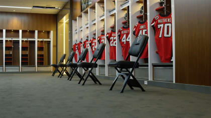 First look: Falcons new locker room