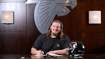 Falcons re-signing OL Kaleb McGary to three-year, $34.5 million deal