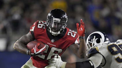 Falcons coach Dan Quinn on Kam Chancellor: His toughness is what