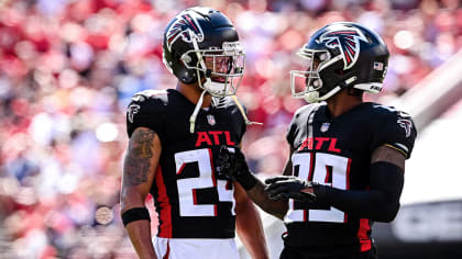 Atlanta Falcons cornerback Casey Hayward (29) on the sideline