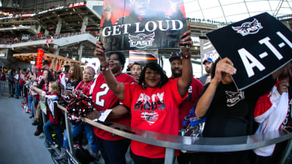 Jaguars fans raise $1,500 to fly banner over Patriots game protesting call  in AFC championship