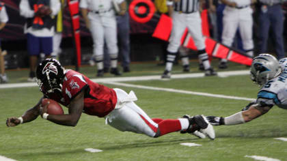 Michael Vick Shocks the World With the Falcons