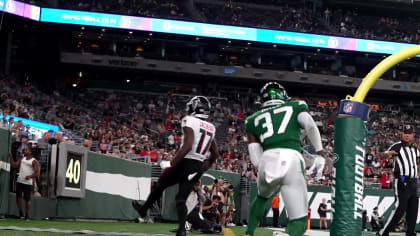 Atlanta Falcons defensive back Teez Tabor intercepts ball off New York Jets  WR's fingertips