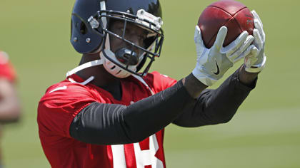 Michael Vick Returns: Atlanta Falcons Icon To Play In New League - Sports  Illustrated Atlanta Falcons News, Analysis and More