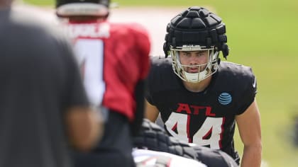 Atlanta Falcons wide receiver Auden Tate (19) warms up before a preseason  NFL football game against the New York Jets Monday, Aug. 22, 2022, in East  Rutherford, N.J. (AP Photo/Adam Hunger Stock