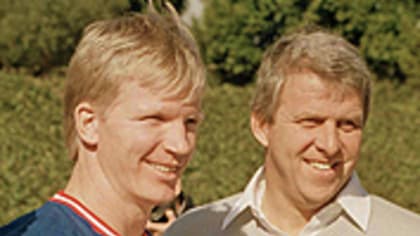 Phil Simms on playing for Parcells