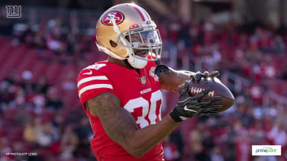 New York Giants cornerback Jarren Williams (34) runs against the Washington  Football Team during an NFL football game, Sunday, Jan. 9, 2022, in East  Rutherford, N.J. (AP Photo/Adam Hunger Stock Photo - Alamy