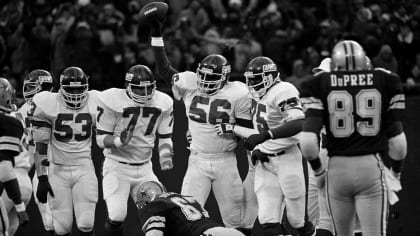 The New England Patriots, wearing their throwback uniforms, and the Detroit  Lions line up for the snap at the line of scrimmage during an NFL football  game at Gillette Stadium, Sunday, Oct.