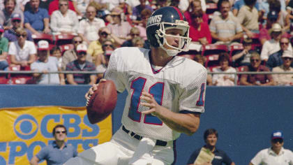 Phil Simms - QB - #1 #nyg NY Giants  New york giants football, Phil simms, Ny  giants football