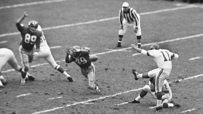 Cleveland Browns: Former DB Erich Barnes passes away at age 86 - Dawgs By  Nature