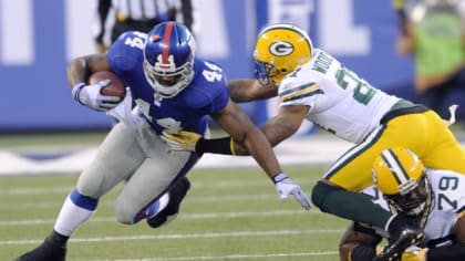 NFL Playoffs: Giants-Packers different teams in rematch