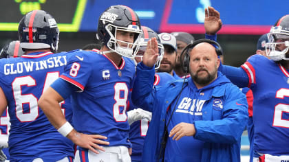 New York Giants center Nick Gates (65) takes the field to face the  Washington Commanders during an NFL football game Sunday, Dec. 4, 2022, in  East Rutherford, N.J. (AP Photo/Adam Hunger Stock