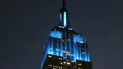 Empire State Building glows with all 30 MLB team colors