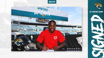 Jacksonville Jaguars Officially Sign Another Rookie, Agree to