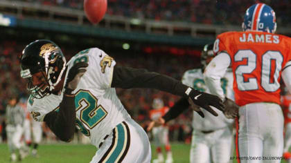 Today in Pro Football History: 1996: Jaguars Edge Falcons to