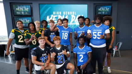 Video: Former NFL QB David Garrard talks with competitors at Jacksonville  Jaguars High School QB Skills Competition - High School Football America