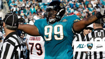 Vince Manuwai in action during the Jacksonville Jaguars preseason