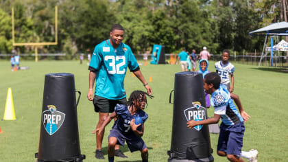 The Jacksonville Jaguars Send Two Local Youth NFL FLAG Teams to