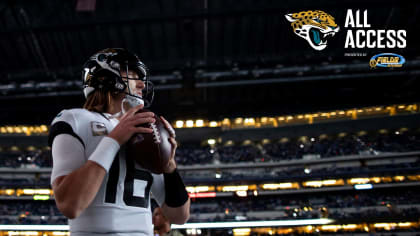 Jacksonville Jaguars on X: GAMETIME! Let's go #Jaguars! #JAXvsTEN  coverage:   / X