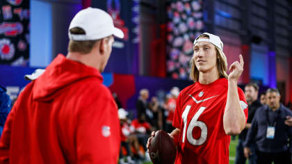 Official: QB Trevor Lawrence Named to the 2023 Pro Bowl Games