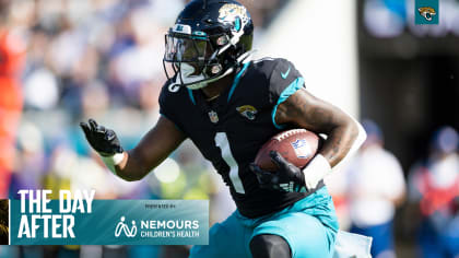 JACKSONVILLE, FL - NOVEMBER 27: Jacksonville Jaguars mascot Jaxson De Ville  performs during the game between the Baltimore Ravens and the Jacksonville  Jaguars on November 27, 2022 at TIAA Bank Field in