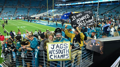Watch: Jacksonville Jaguars Fan Rips National Anthem at NFL Game