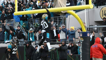 Twenty-five seasons, twenty-five games: Jaguars 62, Dolphins 7