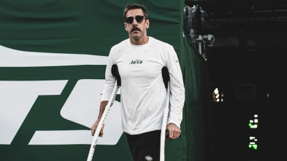 Aaron Rodgers from HOF Game Sideline: 'I'm Just a Cog' in Jets