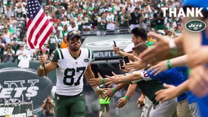 New York Jets: Eric Decker Thinks Division Is Up For Grabs