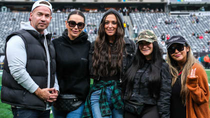 Best Celebrity Photos at the Jets Home Opener