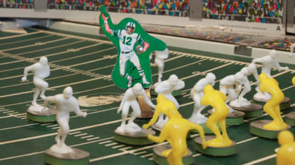 Tudor Games Buffalo Bills NFL Electric Football Game :