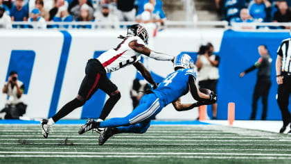 Detroit Lions WR Amon-Ra St. Brown roasts Washington receiver who was  drafted before him